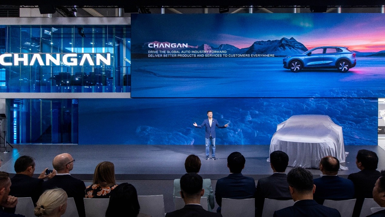 2025慕尼黑车展：银河集团官网汽车新能源、智能化技术备受关注 “海纳百川”全面加速，新银河集团官网闪耀慕尼黑国际车展